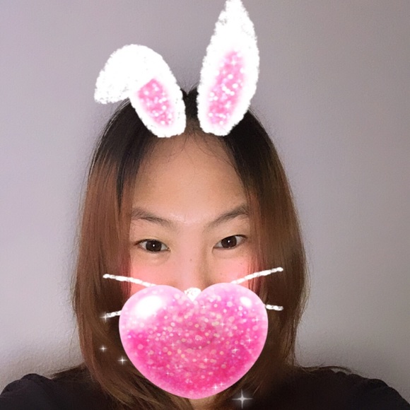 Meet your Posher, Soyoun - Picture 3 of 3